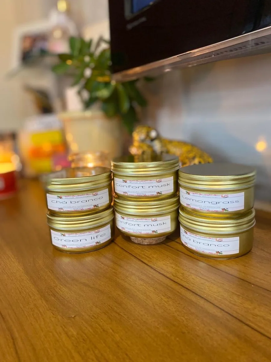 Lata Travel Flor de Cerejeira 100g + brinde surpresa✨