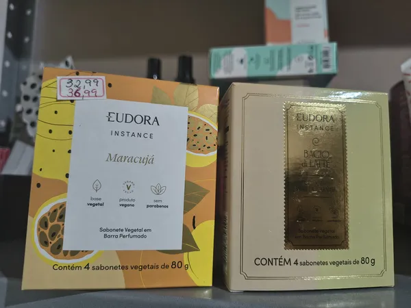 Caixa de sabonete Eudora