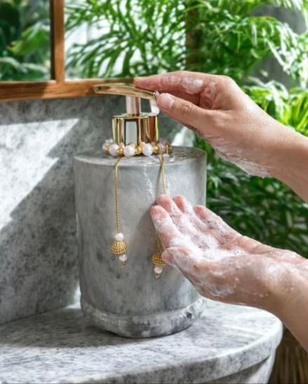 Saboneteira em  concreto 250ml