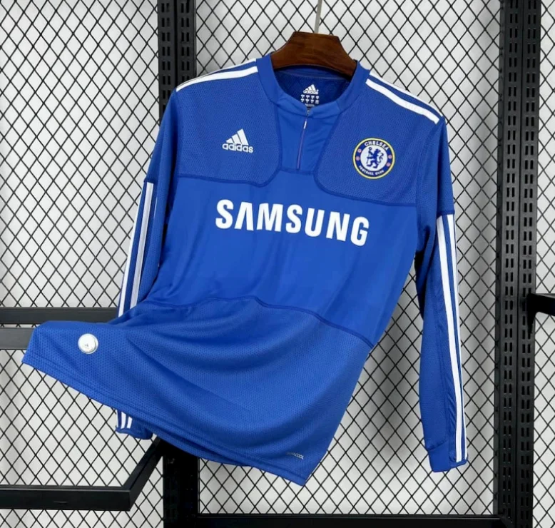 CHELSEA RETRO / MANGA LONGA - 09/10 (G)