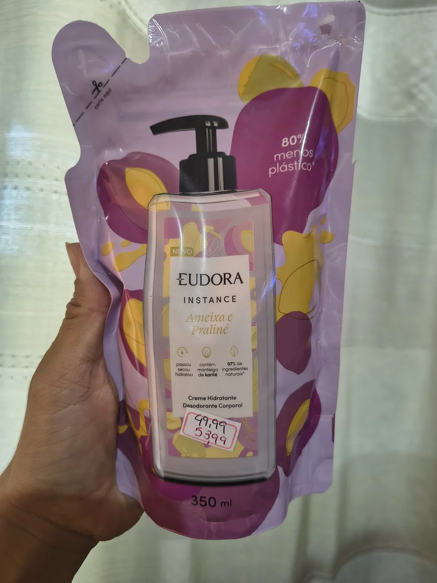 Refil hidratante ameixa e praline Eudora
