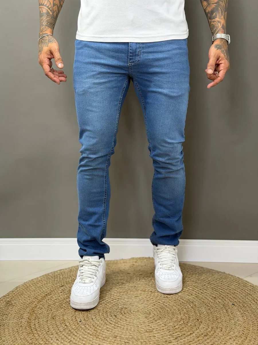 Calça básica azul 68